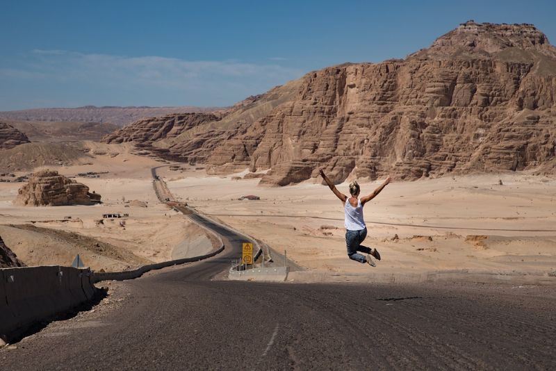 viaje mujer egipto