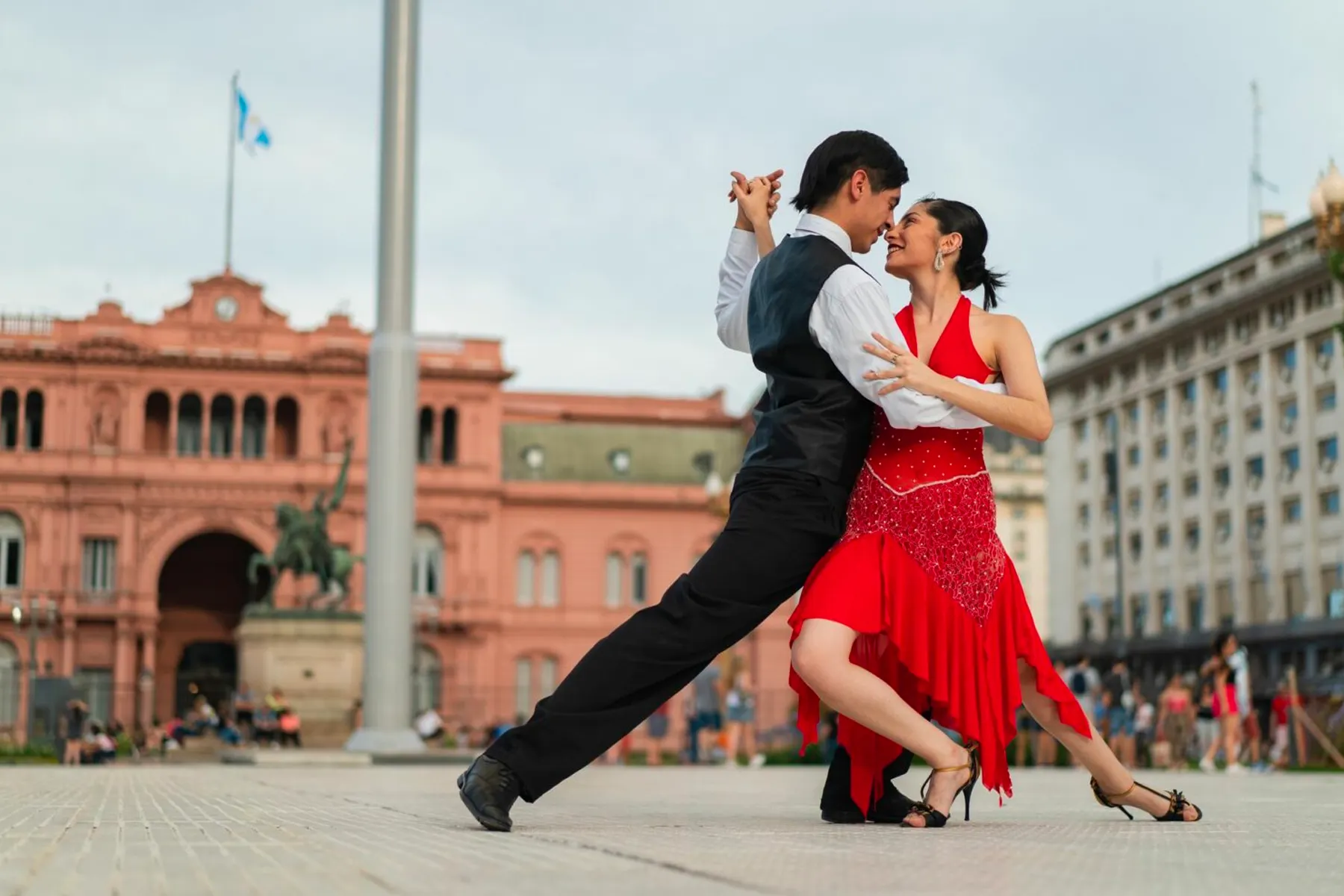 Descubre-la-Cultura-Argentina-Tango-Vino-y-Asado